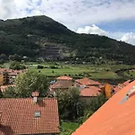 Apartmán Precioso Atico Con Parking Privado. Vistas Al Rio