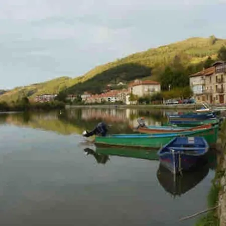 Διαμέρισμα Precioso Atico Con Parking Privado. Vistas Al Rio Limpias